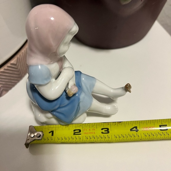 GEROLD PORZELLAN BAVARIA WEST GERMANY GIRL WITH BUTTERFLY FIGURINE - Picture 11 of 12